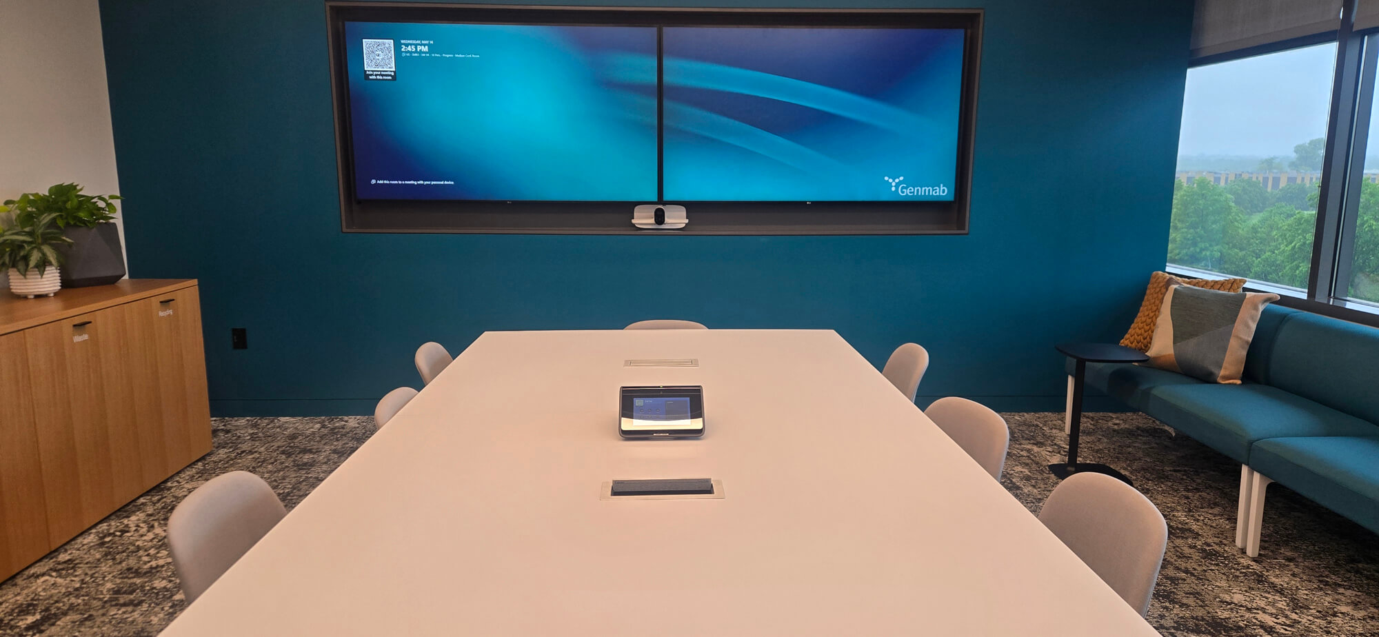 Genmab-Medium-Conference-Room-2